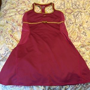 Reebok tennis dress size small